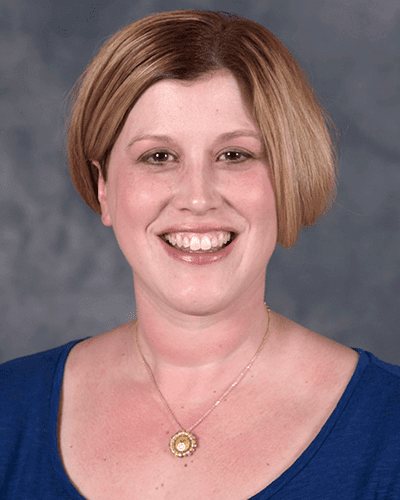 2020 Teaching Award Winner Jennifer Schiff