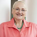Headshot of Laura Gasaway
